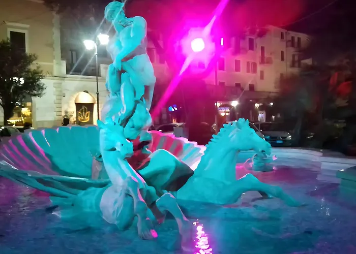 The Bathers' * Nettuno